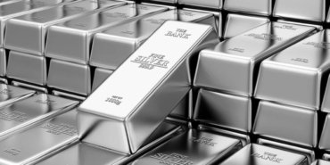 Gumuste-yukselis-hizlandi-Gozler-80-dolar-seviyesinde-featured