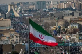 Hurmuz-Bogazi8217ndan-28-Gemi-Gecti-Iran-Aciklamasi-featured
