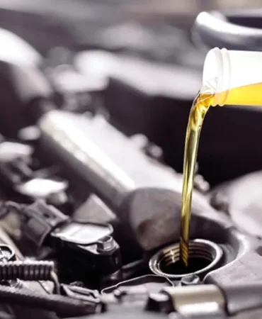 İran savaşı motor yağı krizini büyüttü: Küresel kıtlık yolda 4 Iran-savasi-motor-yagi-krizini-buyuttu-Kuresel-kitlik-yolda-featured