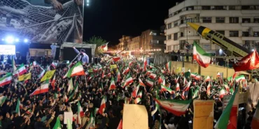 Iranda-yeni-hamle-Sivillere-silah-egitimi-veriliyor-featured