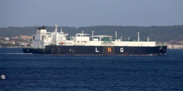 Katar-LNG-tankeri-savas-sonrasi-ilk-kez-Hurmuz-Bogazi039ni-gecti-featured