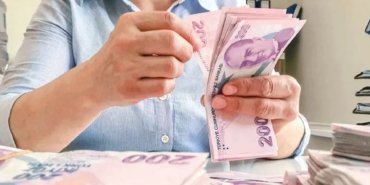 Memur-ve-emekli-maaslarinda-yeni-zam-hesabi-Temmuz-icin-kritik-tablo-ortaya-cikti-featured