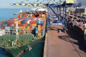 Nisan-Dis-Ticaret-Acigi-Geriledi-Ihracat-Artarken-Ithalat-Yavasladi-featured