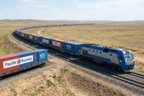 Orta-Koridor8217da-Tarihi-Sevkiyat-Turkiye8217den-Cin8217e-Ilk-Konteyner-Treni-featured