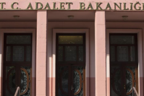 Son-dakika-Bakan-Gurlek-duyurdu-Adalet-Bakanligi-15-bin-sozlesmeli-personel-alacak-featured