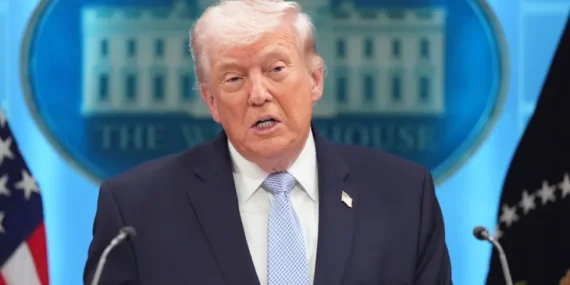 Trump: İran ile Anlaşma veya Saldırı İhtimali Eşit