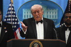 Trump039in-Gold-Card-programi-komik-derecede-dusuk-basvuru-aldi-featured