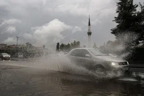 Turkiye-Genelinde-Saganak-Yagis-ve-Kuvvetli-Ruzgar-Bekleniyor-featured