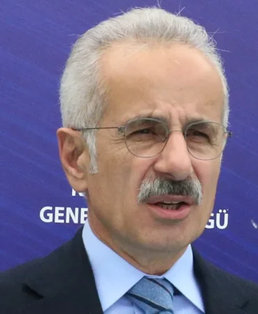 Türkiye Ulaştırma Yatırımı: 355 Milyar Dolarlık Dev Atılım 9 Turkiye-Ulastirma-Yatirimi-355-Milyar-Dolarlik-Dev-Atilim-featured