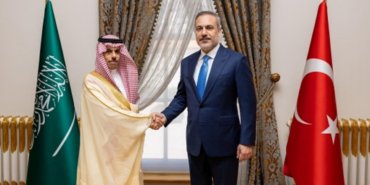 Türkiye ve Suudi Arabistan diplomatik pasaportlarda vizeyi kaldırdı 4 Turkiye-ve-Suudi-Arabistan-diplomatik-pasaportlarda-vizeyi-kaldirdi-featured
