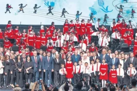 Türkiye'nin İlk Çocuk Orkestrası Sahne Aldı 34 Turkiye-yuzyilinin-ilk-orkestrasi-yeniden-sahnede-1778963776047