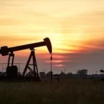 UEA-Raporu-Petrol-Yatirimlari-20268217da-500-Milyar-Dolar-Altina-Dusuyor-featured