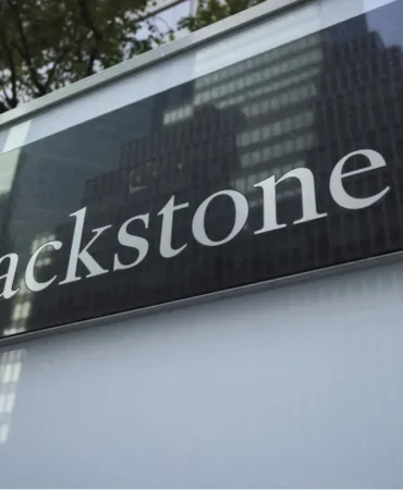 Blackstone-Ozel-Kredi-Fonunda-Para-Cekme-Islemlerine-Limit-Getirdi-featured
