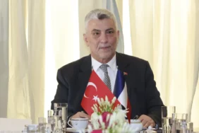 Bolat-Fransa-Turkiye039nin-en-onemli-ticaret-ortaklarindan-biri-oldu-featured