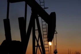 Brent-Petrol-Yil-Sonu-Tahminleri-Kurum-Gorusleri-Karsilastirmasi-featured
