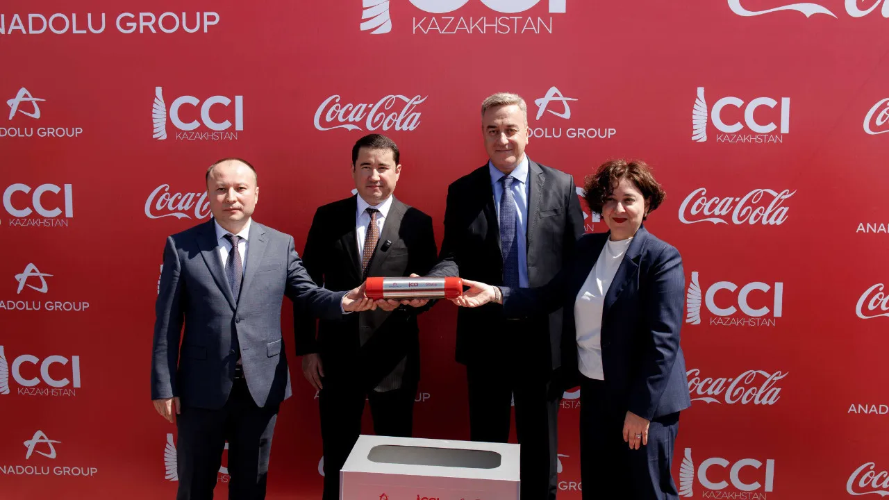 Coca-Cola-Icecek-CCOLA-Kazakistan8217da-Yeni-Fabrika-Temeli-Atti-featured