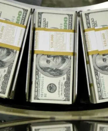 Döviz Mevduatlarında 1.66 Milyar Dolarlık Düşüş 3 Doviz-Mevduatlarinda-1.66-Milyar-Dolarlik-Dusus-featured