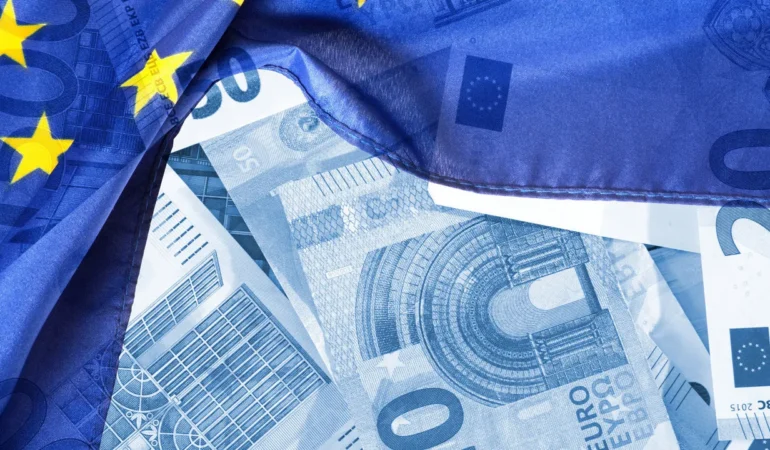 Euro-Dolar-Karsisinda-1-Yilin-Dibinde-1.13248217e-Geriledi-featured