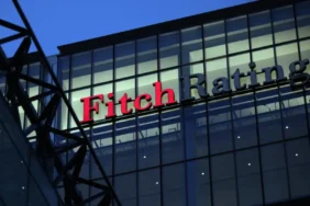 Fitch-Petrol-Piyasasinda-Arz-Fazlasi-Beklentisi-featured