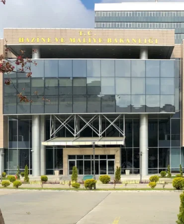 Hazine8217nin-2.75-Milyar-Dolarlik-Sukuk-Ihraci-Talep-Gordu-featured