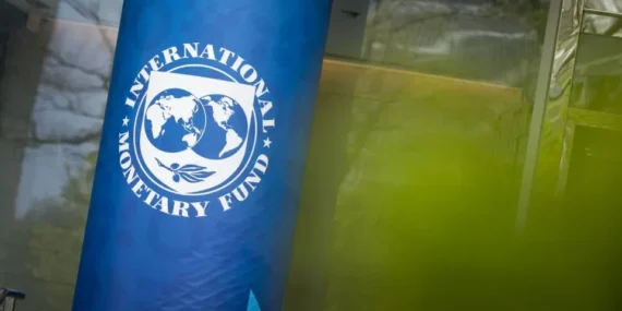 IMF’den Ukrayna’ya 690 Milyon Dolar Destek Onayı