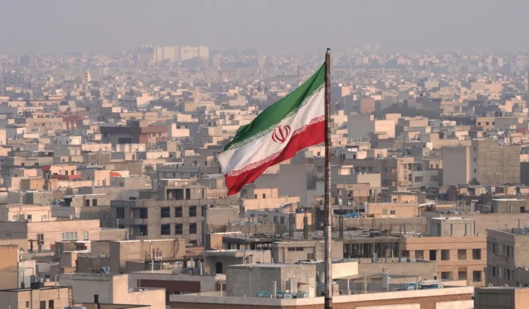 Iran039in-dondurulmus-fonlara-erisimi-icin-yeni-iddia-quotABD-ile-Katar-calisiyorquot-featured