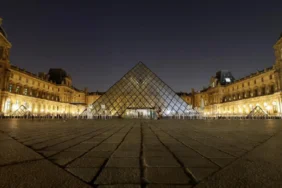 Louvre-Muzesi-Asiri-Sicaklar-Nedeniyle-Ziyaret-Saatlerini-Guncelledi-featured