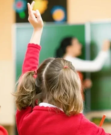 MEB, 2026-2027 eğitim öğretim yılı takvimini belirledi 3 MEB-2026-2027-egitim-ogretim-yili-takvimini-belirledi-featured