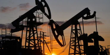 Petrol Fiyatları 3. Ayında Düşüşte: Jeopolitik Riskler ve Çin Talebi Etkili 8 Petrol-Fiyatlari-3.-Ayinda-Dususte-Jeopolitik-Riskler-ve-Cin-Talebi-Etkili-featured