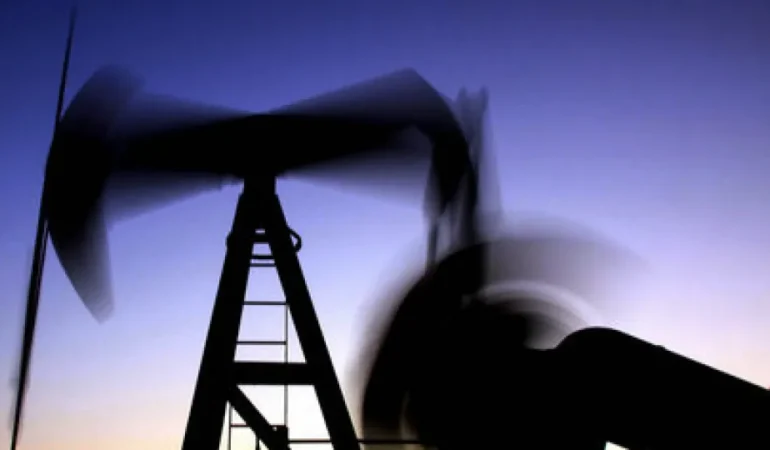 Petrol Fiyatları Hürmüz Boğazı Gerilimiyle Yükseldi 1 Petrol-Fiyatlari-Hurmuz-Bogazi-Gerilimiyle-Yukseldi-featured