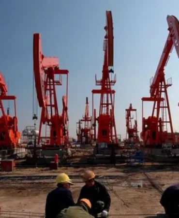 Petrol Fiyatları Orta Doğu Geriliminin Azalmasıyla Düştü 2 Petrol-Fiyatlari-Orta-Dogu-Geriliminin-Azalmasiyla-Dustu-featured