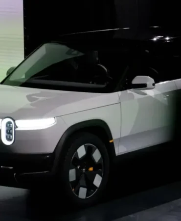 Rivian-R2-SUV-Teslimatlari-Basladi-Elektrikli-Arac-Sektorunde-Yeni-Donem-featured