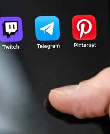 Rusya'dan Dijital Devlere Yüksek Cezalar: Twitch, Telegram, Pinterest 9 Rusya8217dan-Dijital-Devlere-Yuksek-Cezalar-Twitch-Telegram-Pinterest-featured