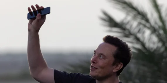 SpaceX Mobil Ağ Kuruyor, Telekom Devlerine Rakip Oluyor