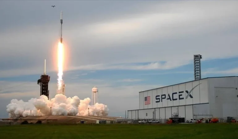 SpaceX8217ten-89-Milyar-Dolarlik-Tahvil-Talebi-featured