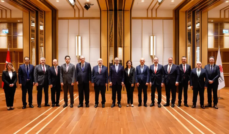 TCMB Başkanı Karahan'dan Katılım Bankalarına Sektör Görüşmesi 1 TCMB-Baskani-Karahan8217dan-Katilim-Bankalarina-Sektor-Gorusmesi-featured