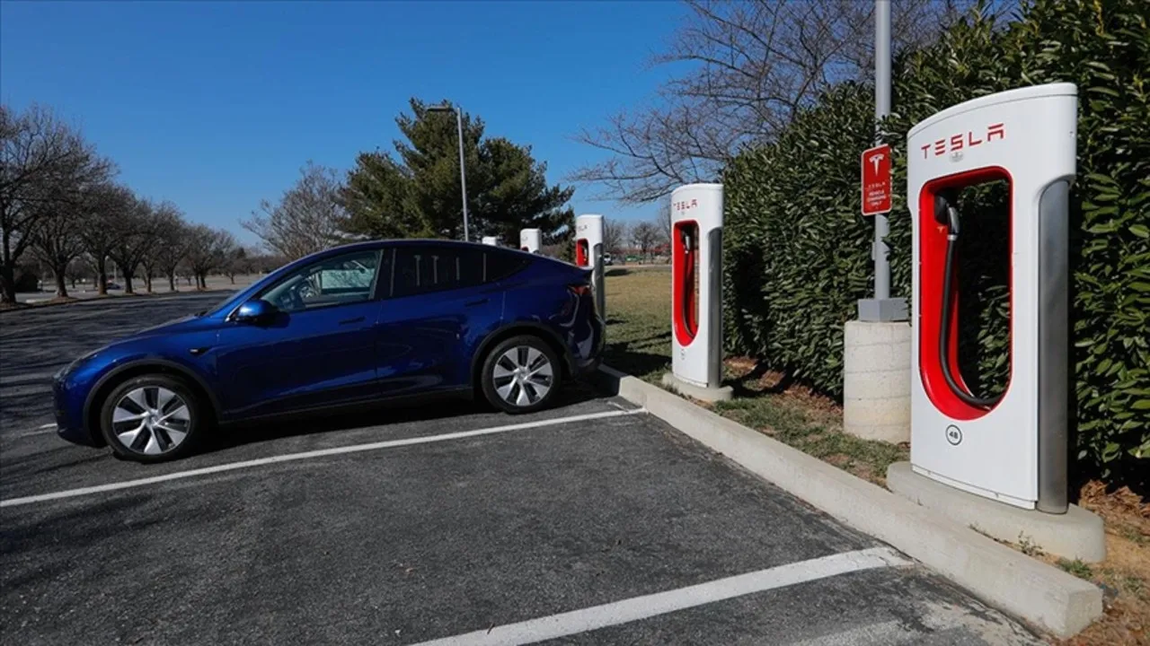 Tesla-ve-NatPower-Milyar-Dolarlik-Enerji-Anlasmasi-Imzaladi-featured