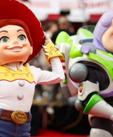 Toy-Story-5-Gisede-Yilin-Rekorunu-Kirdi-312-Milyon-Dolar-featured