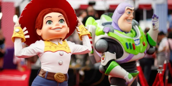 Toy Story 5 Gişede Yılın Rekorunu Kırdı: 312 Milyon Dolar