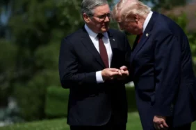 Trump-Ingiltere-Basbakani-Starmer8217i-Istifa-ile-Tehdit-Etti-featured