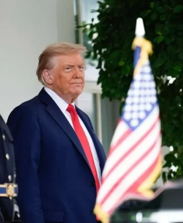 Trump-Iran-dini-liderinin-ABD-ile-anlasmayi-onayladigini-acikladi-featured