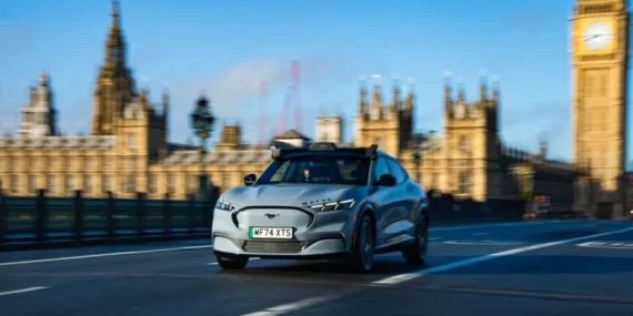 Uber ve Wayve, Londra’da Otonom Taksi Hizmetine Başlıyor