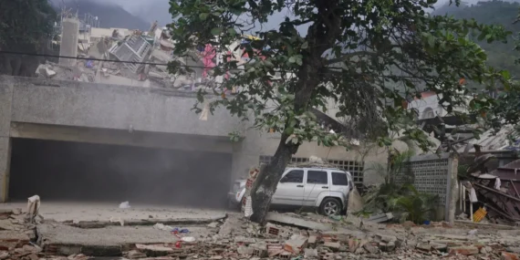 Venezuela peş peşe sallandı: Yıkıcı depremin ardından can kaybı korkusu büyüyor