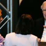 Warren-Buffett-Bagisini-Erteledi-Epstein-Incelemesi-Etkisi-featured