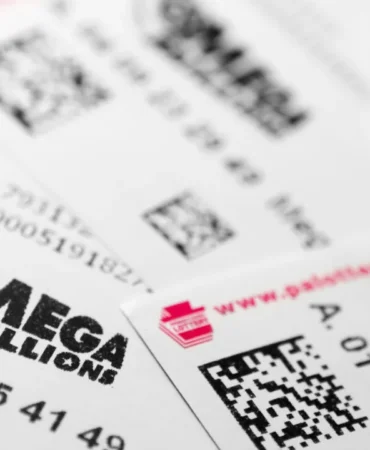290 milyonda 1 ihtimal gerçek oldu! 800 milyon dolar tek bilete çıktı 2 290-milyonda-1-ihtimal-gercek-oldu-800-milyon-dolar-tek-bilete-cikti-featured
