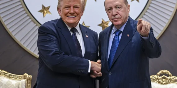 ABD Başkanı Trump Ankara'ya geldi: Erdoğan, havalimanında karşıladı