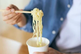 Avrupa8217da-Noodle-Kaynakli-Salmonella-Salgini-14-Ulkede-106-Vaka-featured