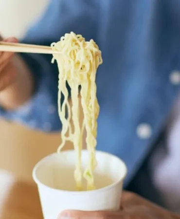 Avrupa8217da-Noodle-Kaynakli-Salmonella-Salgini-14-Ulkede-106-Vaka-featured