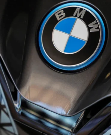 BMW binlerce çalışanını işten çıkaracak: Gönüllü program o ülkede başlatılıyor 3 BMW-binlerce-calisanini-isten-cikaracak-Gonullu-program-o-ulkede-baslatiliyor-featured
