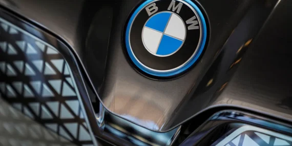 BMW binlerce çalışanını işten çıkaracak: Gönüllü program o ülkede başlatılıyor